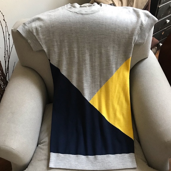 Trina Turk Short Sleeve Knit Tunic - Picture 4 of 6